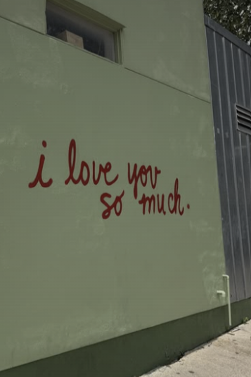 Hand-painted words reading I love you so much